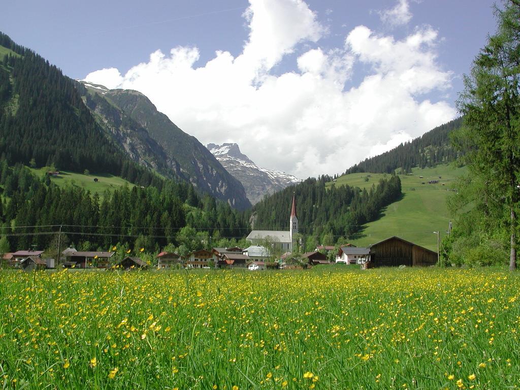 Pension Alpenperle Holzgau Eksteriør billede