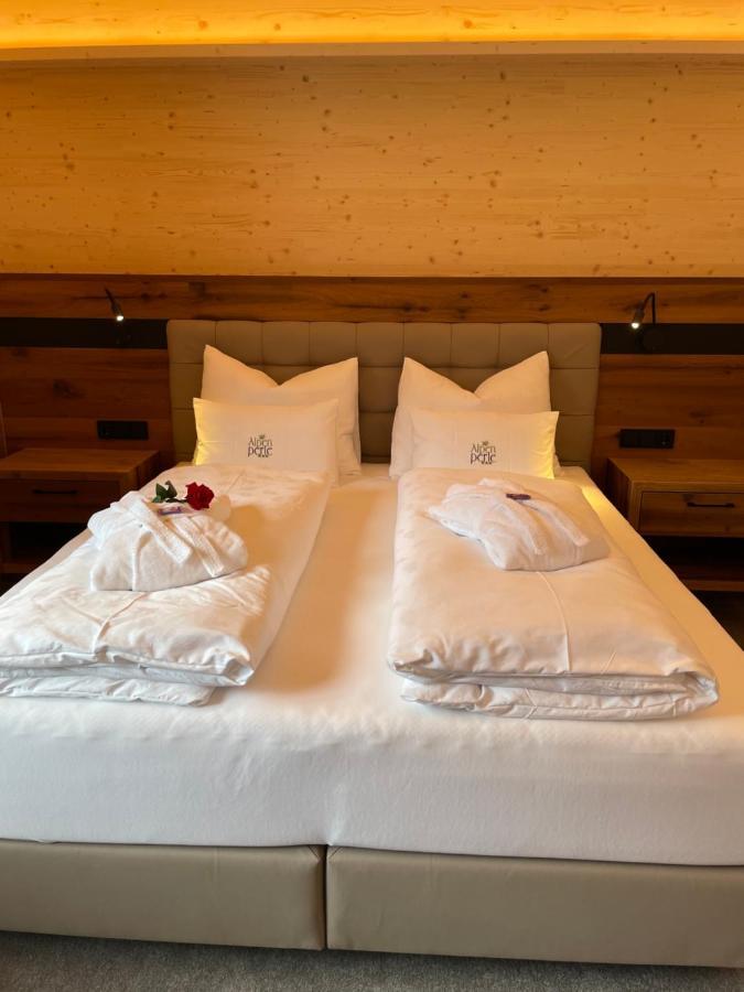 Pension Alpenperle Holzgau Eksteriør billede