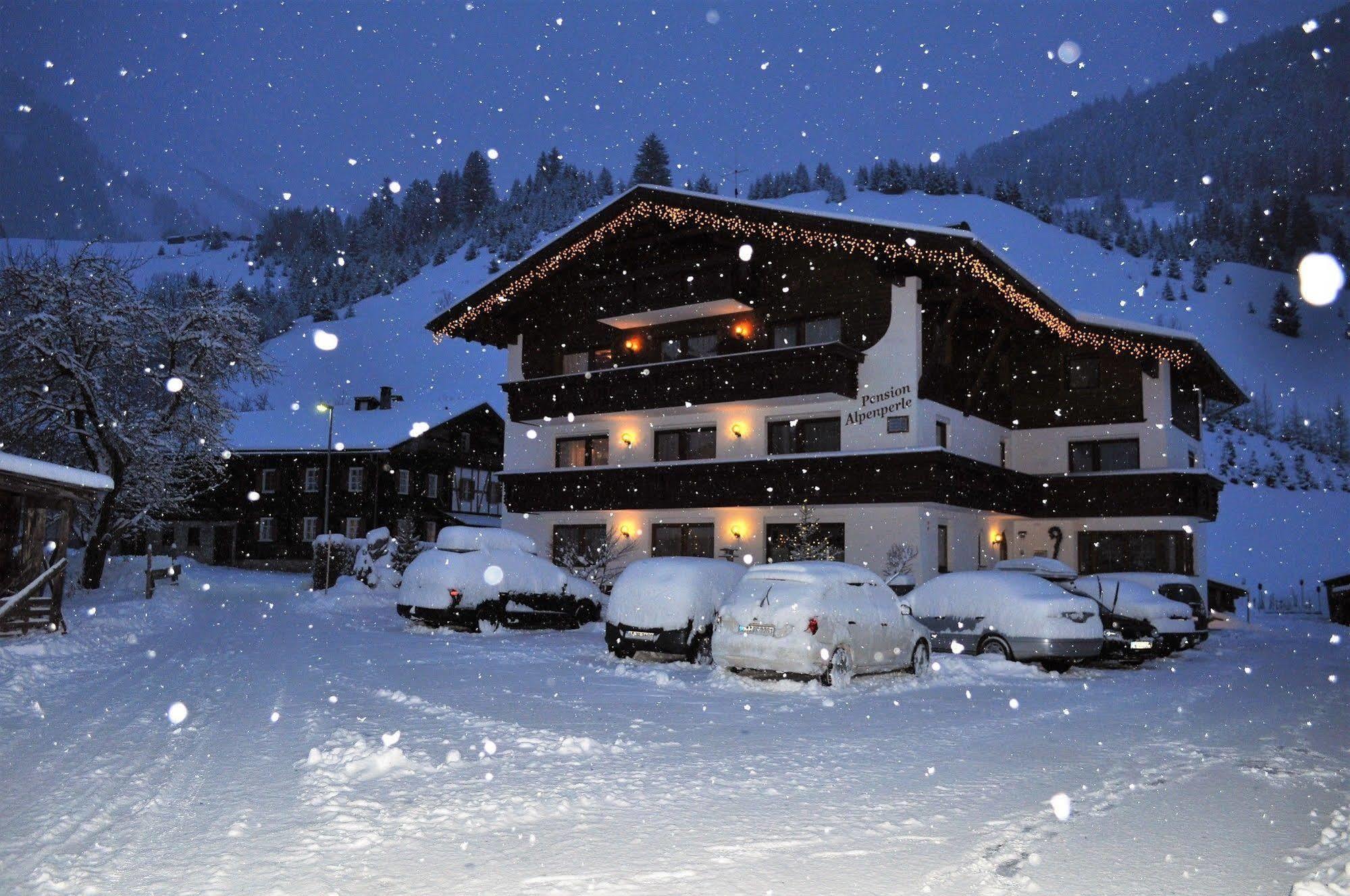 Pension Alpenperle Holzgau Eksteriør billede